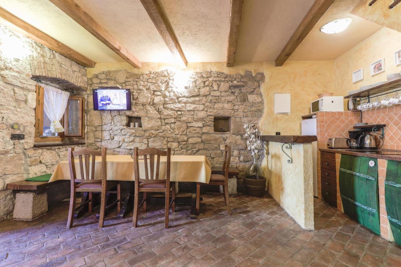 Lena Apartment